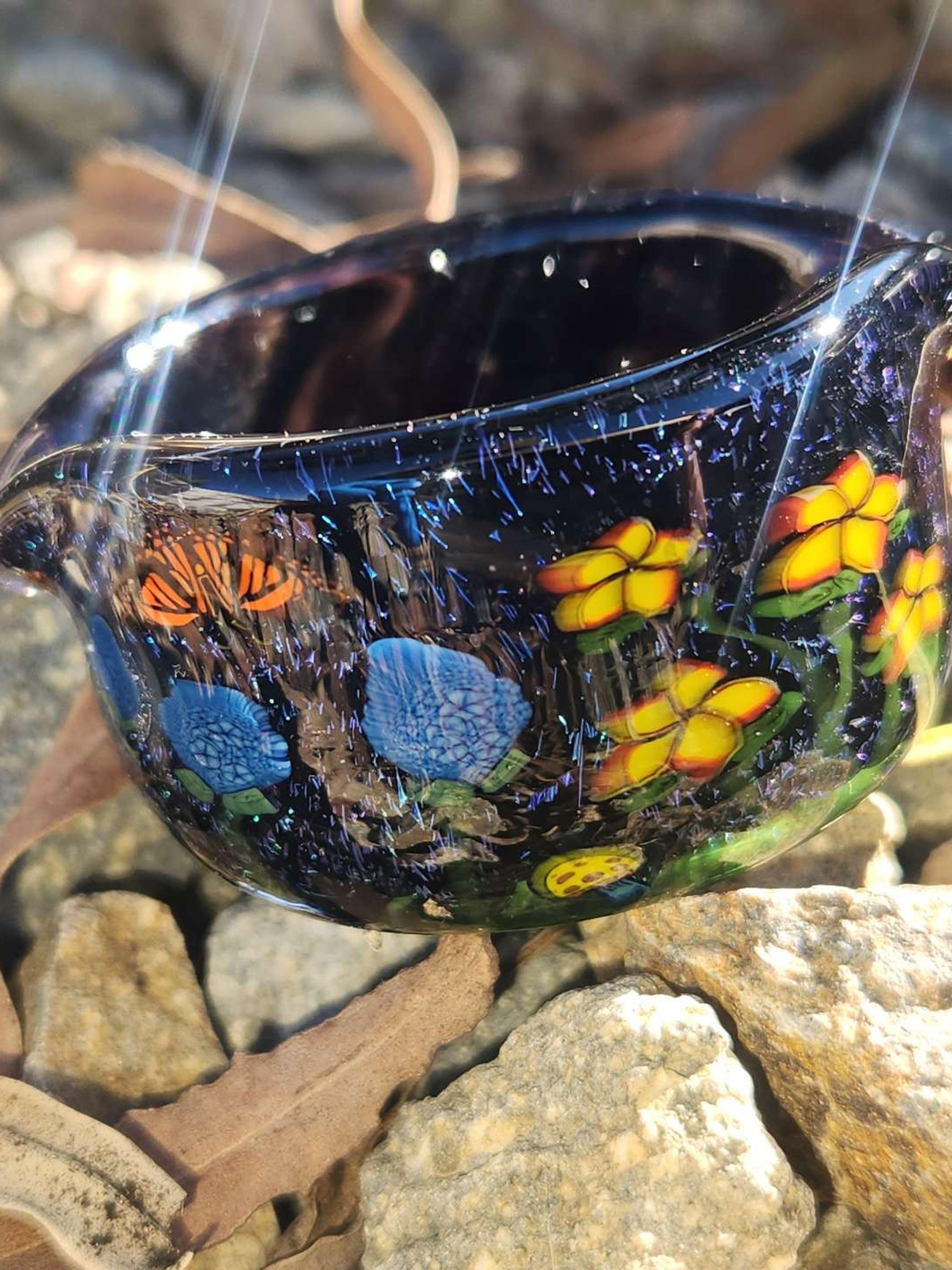 Preview pic of DAVE STROBEL BLUE DICHROIC NATURE SCENE MILLIE DISH