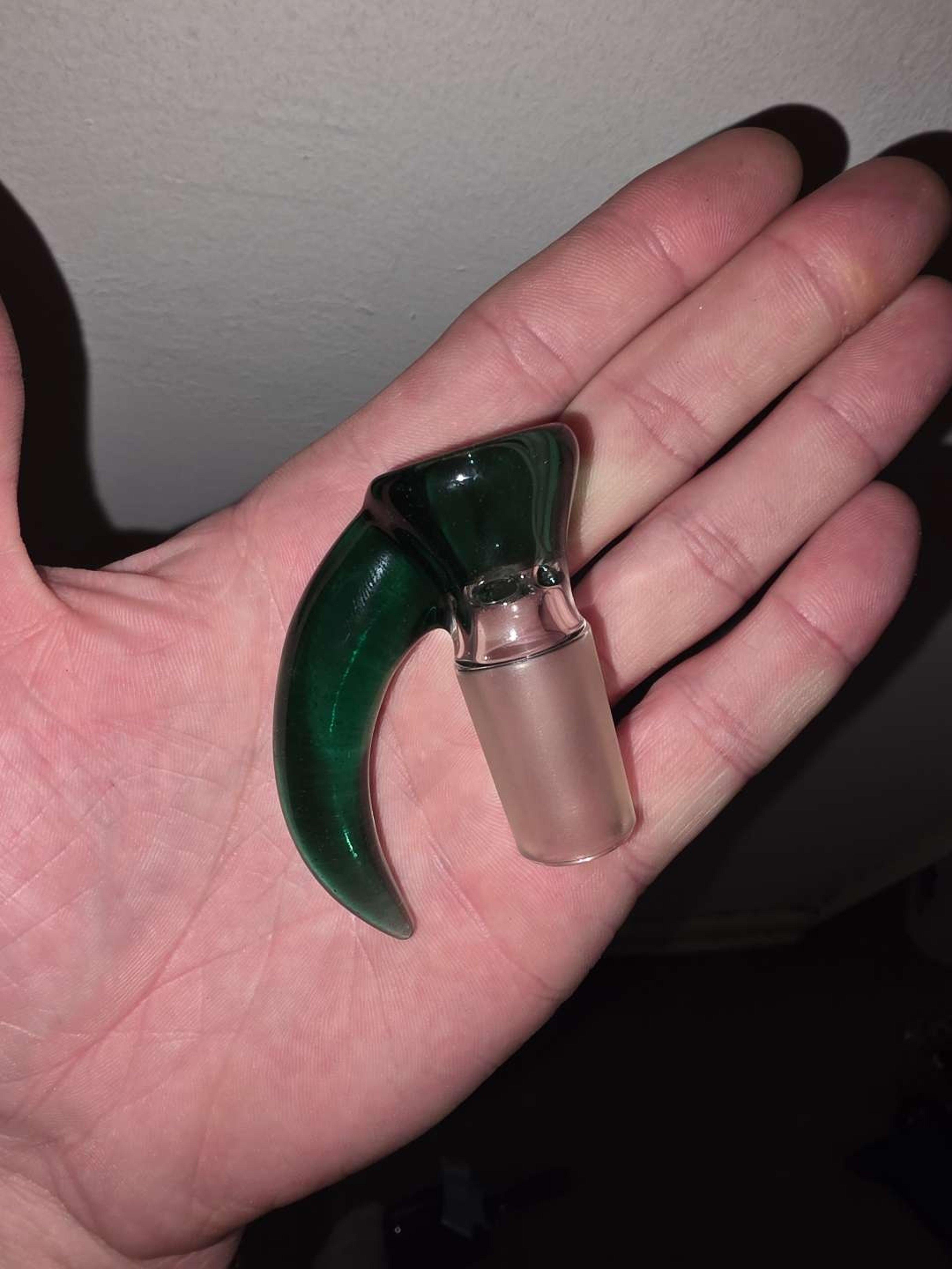 Preview pic of Valt glass 4-hole 18mm aquamarine