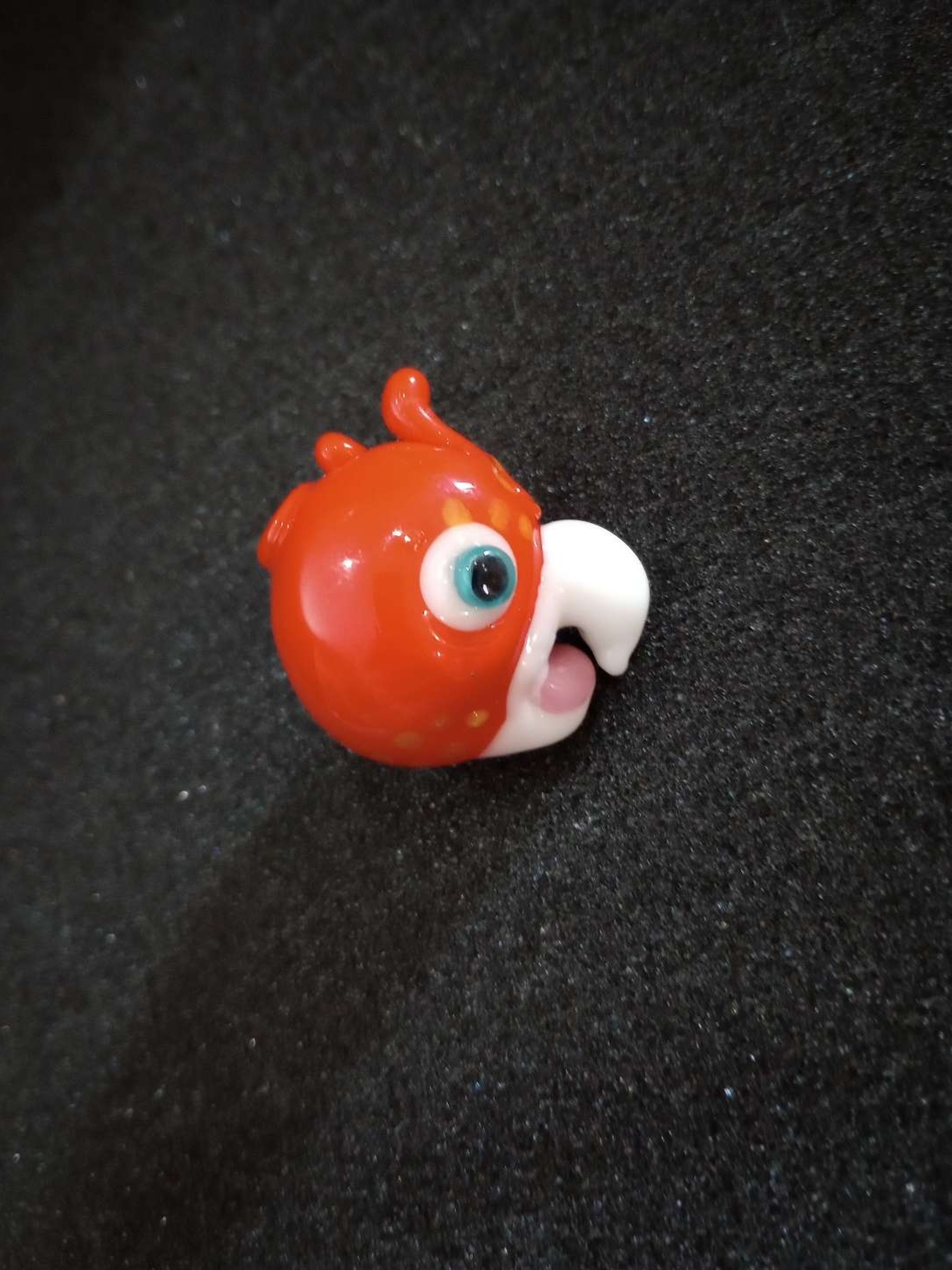 Preview pic of Parrot pendant