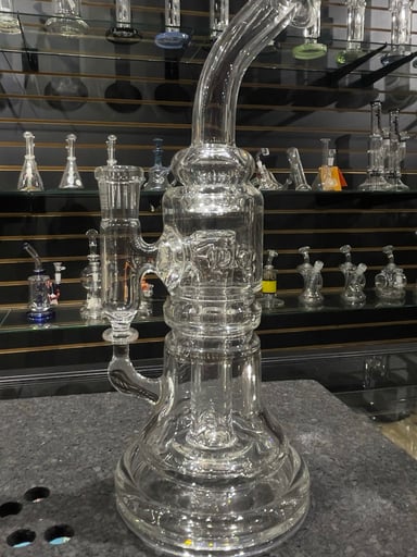 Preview pic of PKG Glass