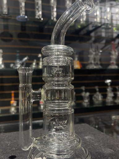 Preview pic of PKG Glass