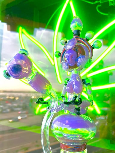 Preview pic of Goddess Bong 💜💧▶️