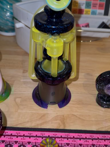 Preview pic of Mshea triple recycler puffco top