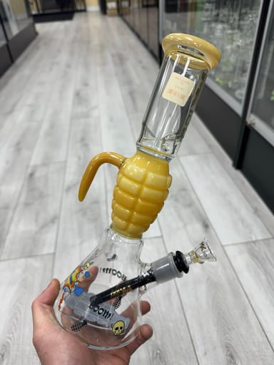 Preview pic of Mk glass grenade beaker