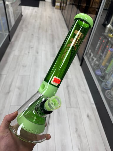 Preview pic of Mk glass Collin beaker 15” green