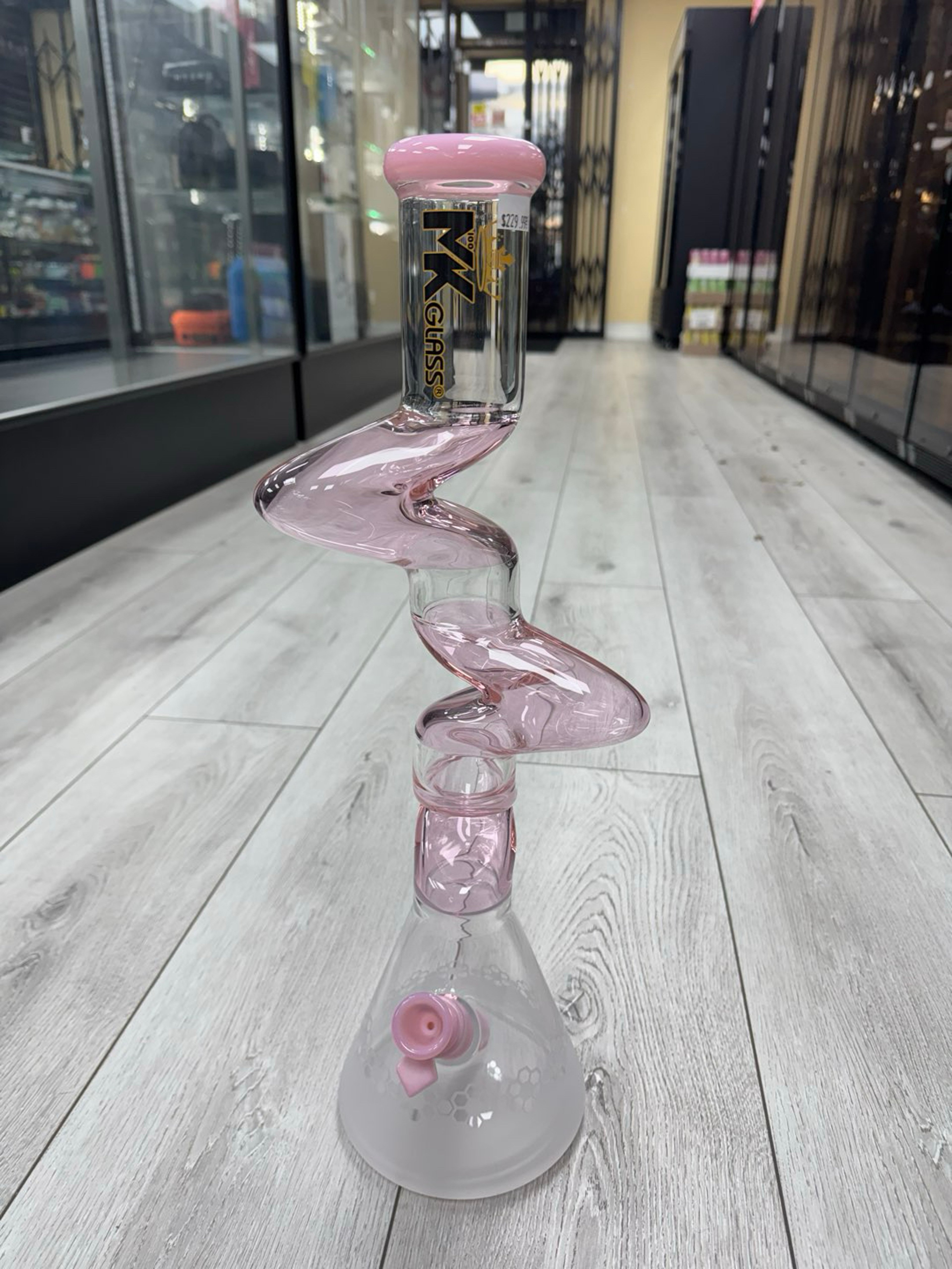 Mk glass zong beaker 20” pink image 0