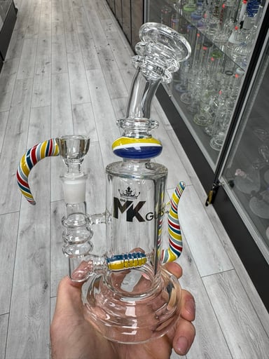 Preview pic of Mk glass inline perc rig #2