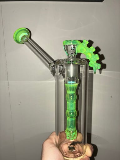 Preview pic of Fluid glass nautalius bubbler