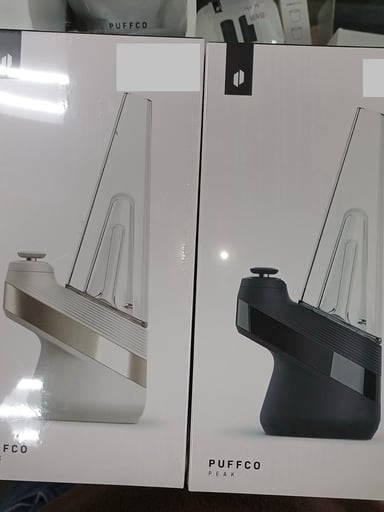 Preview pic of Puffco Peak (Newest Gen) - Brand New