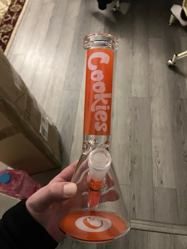 Preview pic of Cookies bong