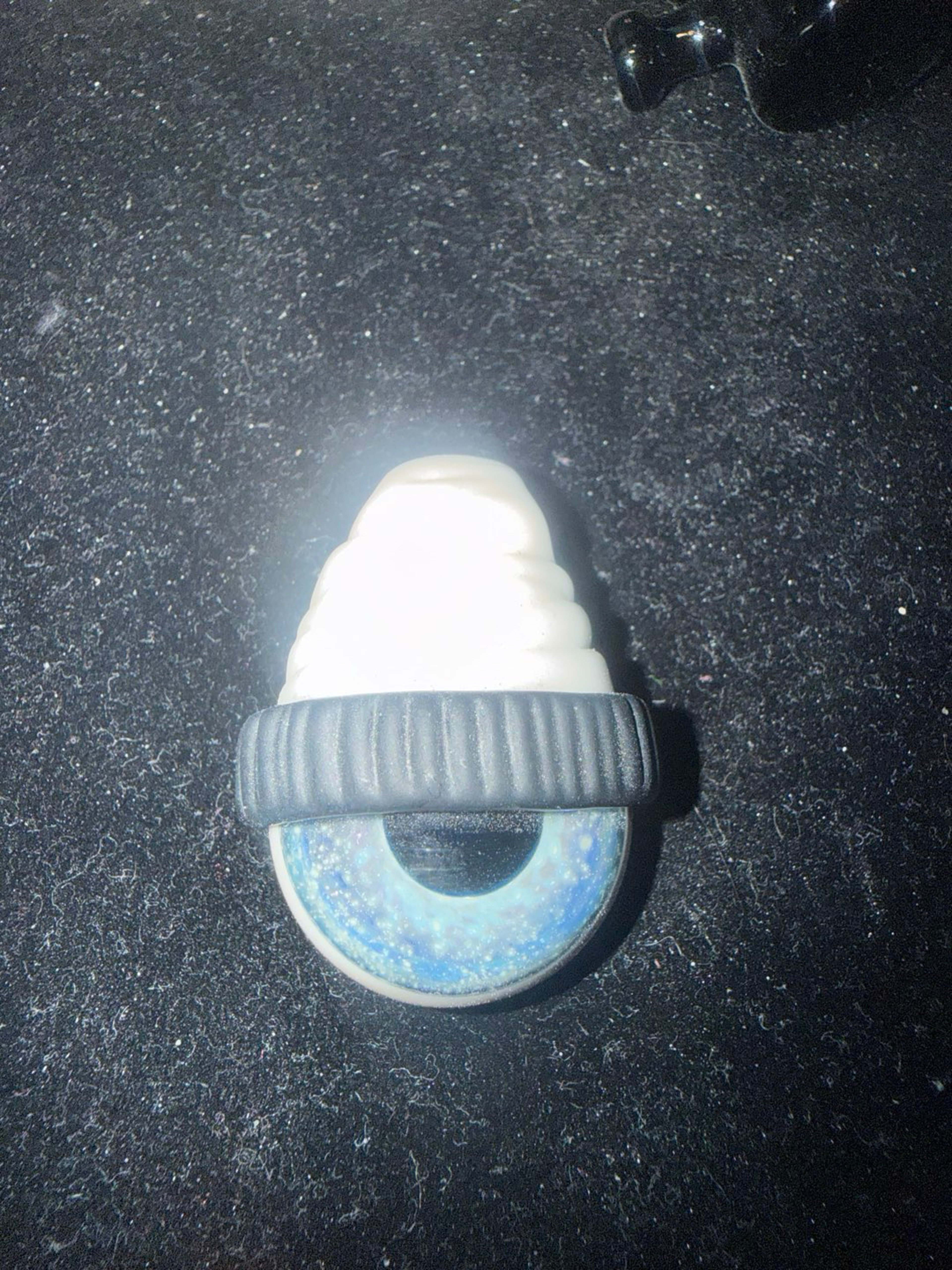 Preview pic of junkie glass eyeball pendent