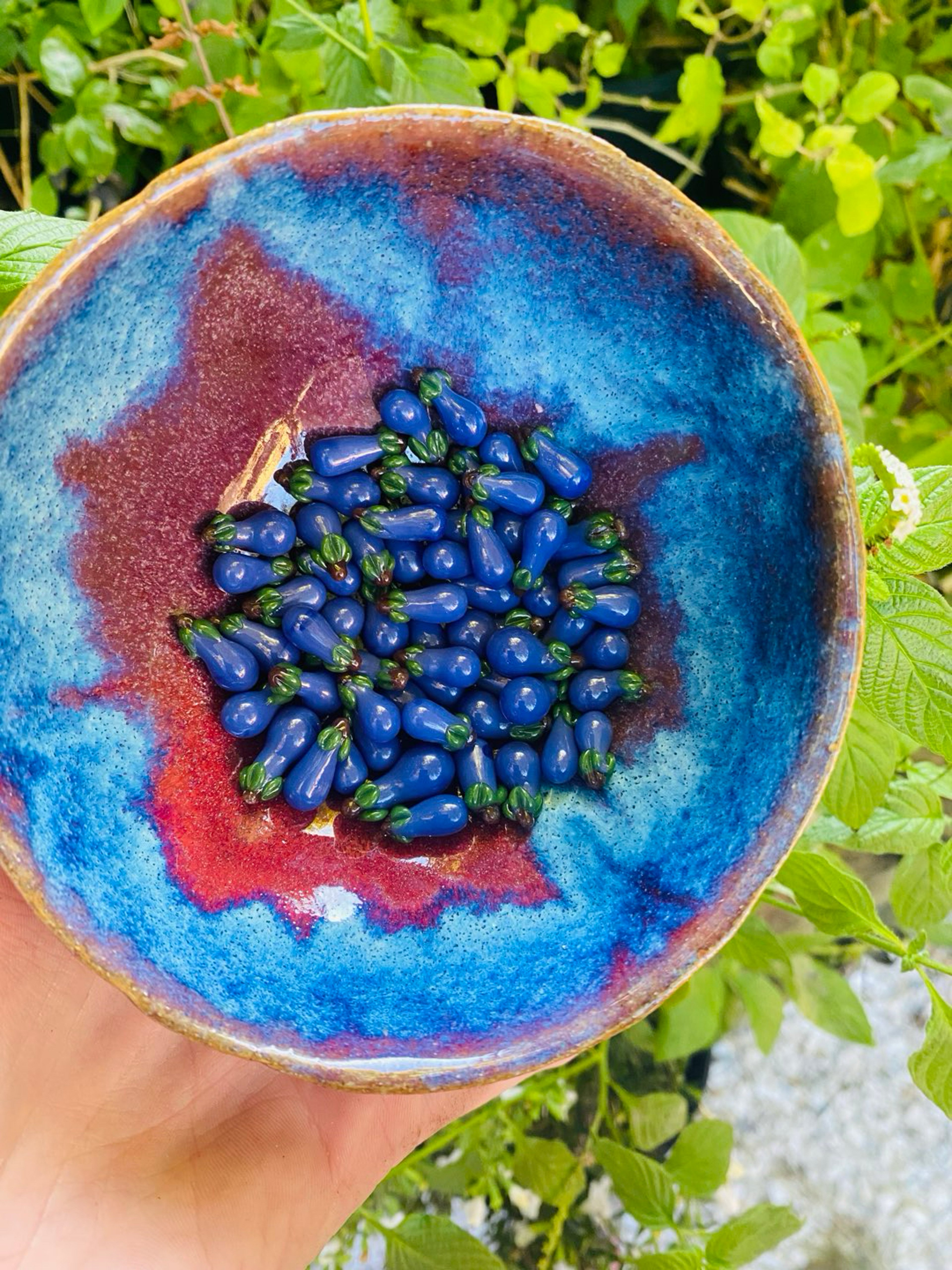 Preview pic of Eggplant terp Pearl