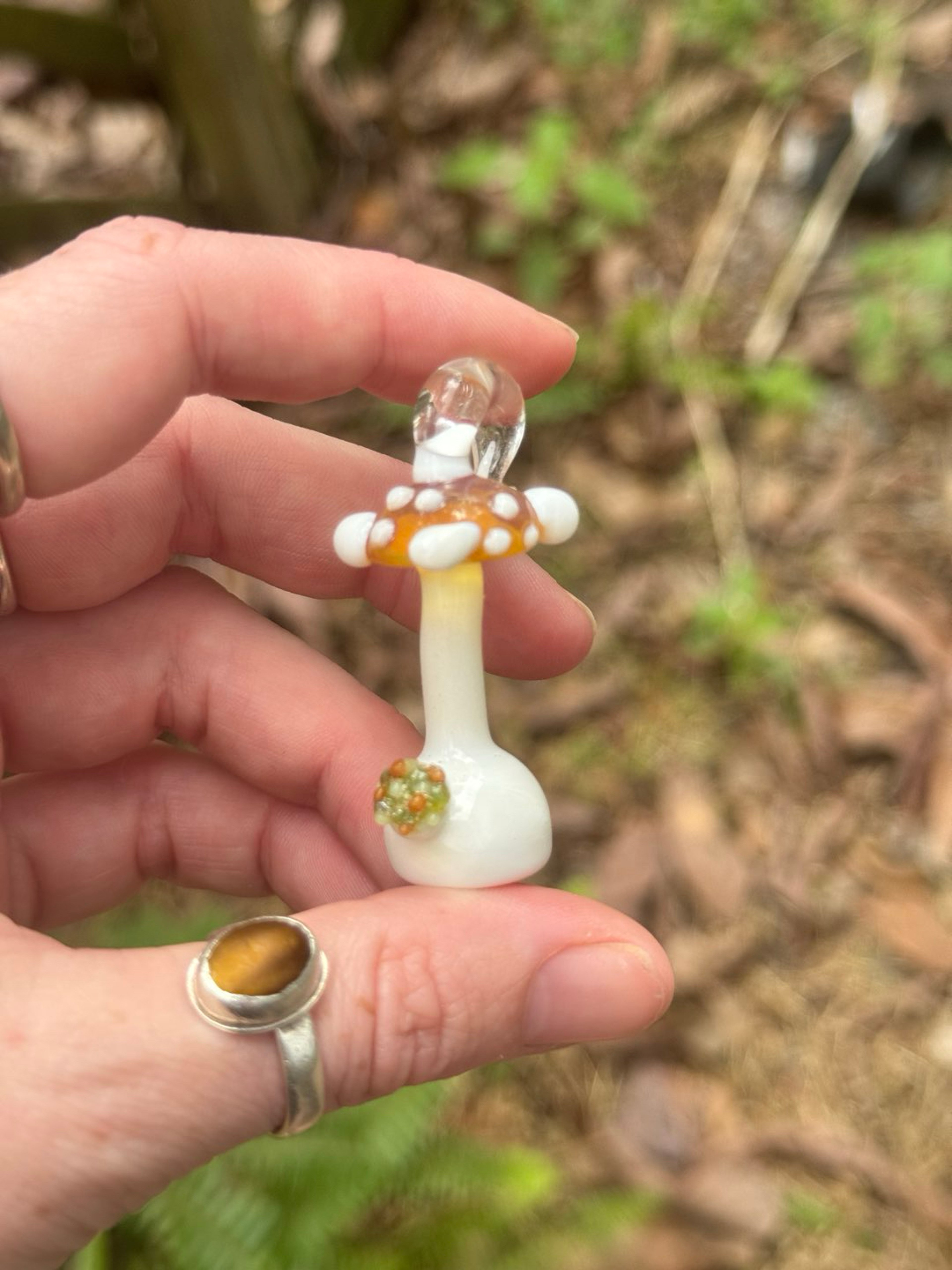 Yellow mushroom bong pendant image 0