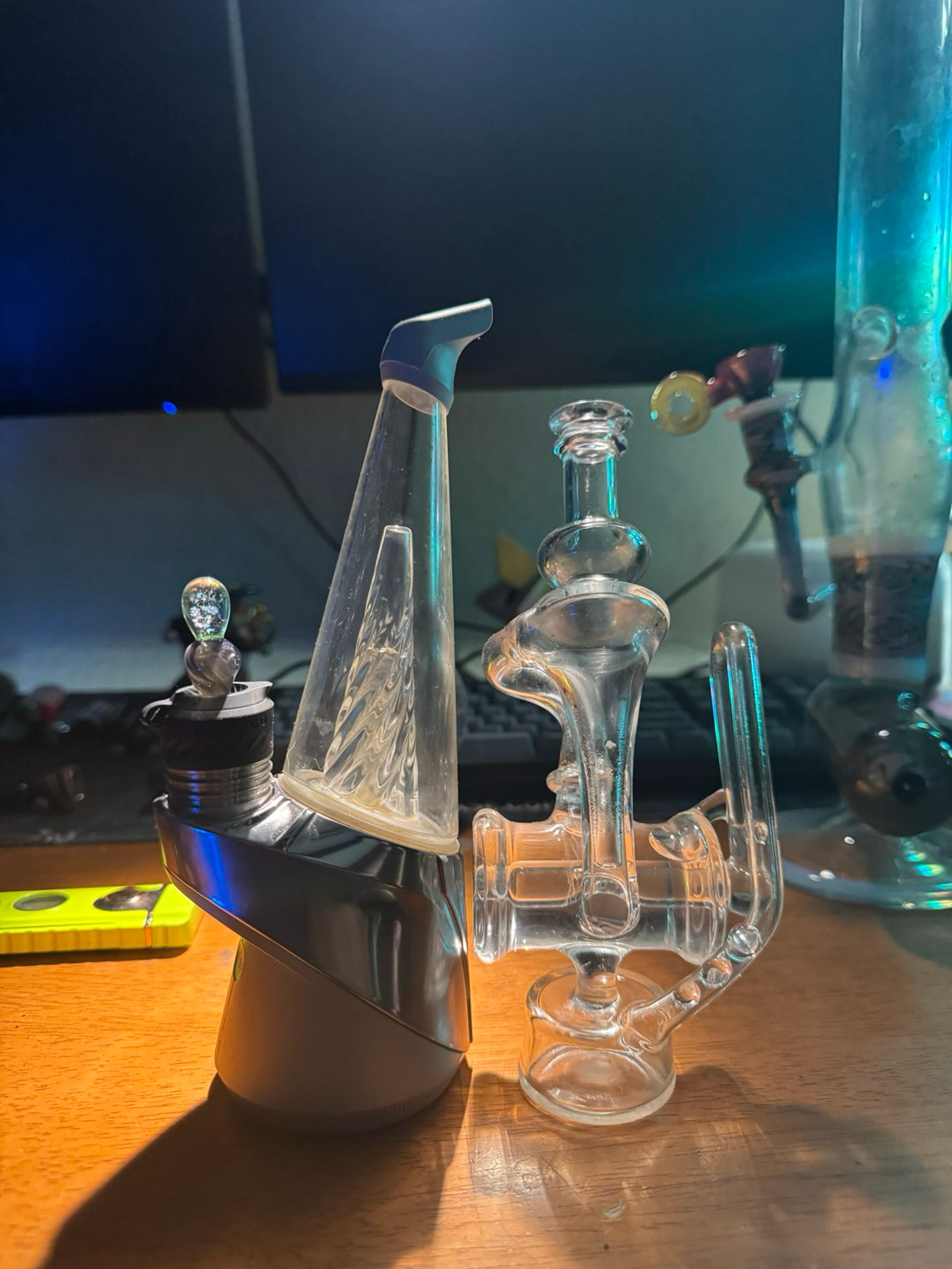 Preview pic of Puffco peak pro Guardian edition