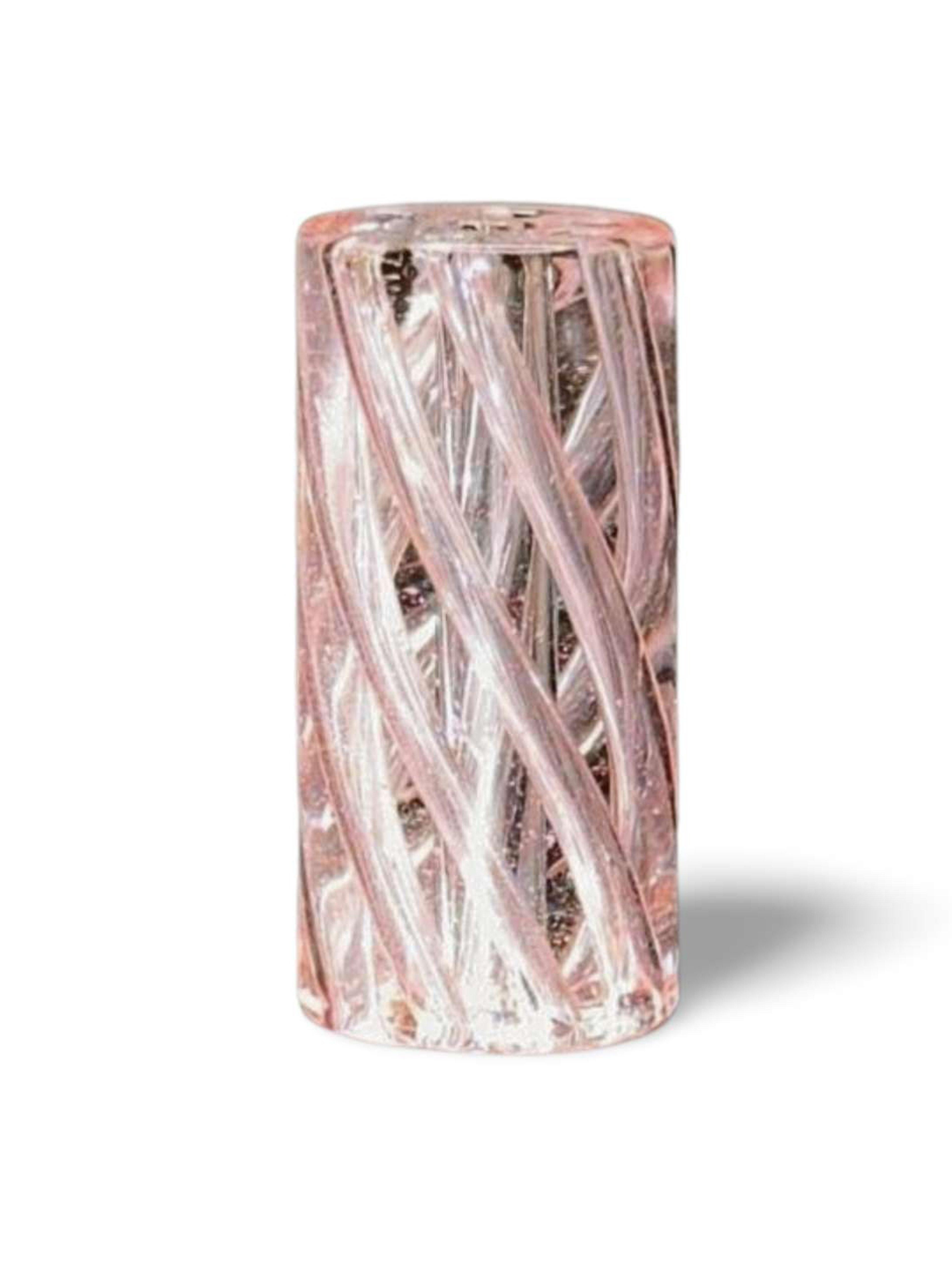 Preview pic of Spiral Glass tips Pink Spiral Joint Rolling Tips Large