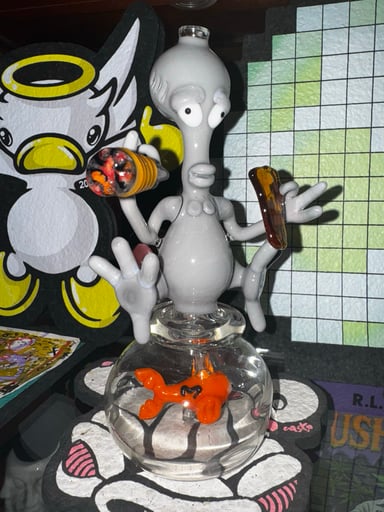 Preview pic of Puff Glass Roger