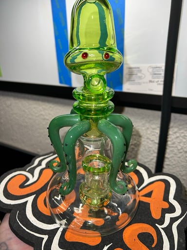 Preview pic of Lookah Rig/Bong