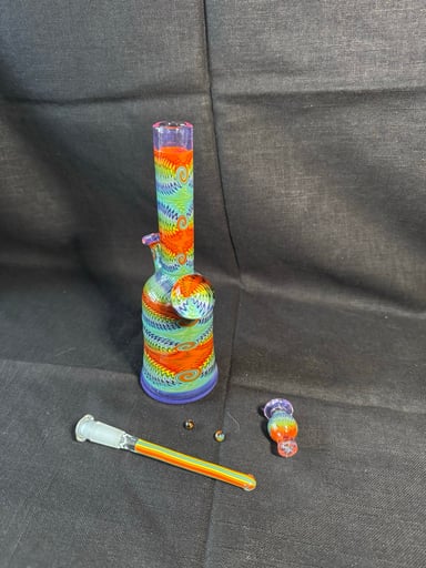 Preview pic of Spaga Wig Wag Saki Bottle