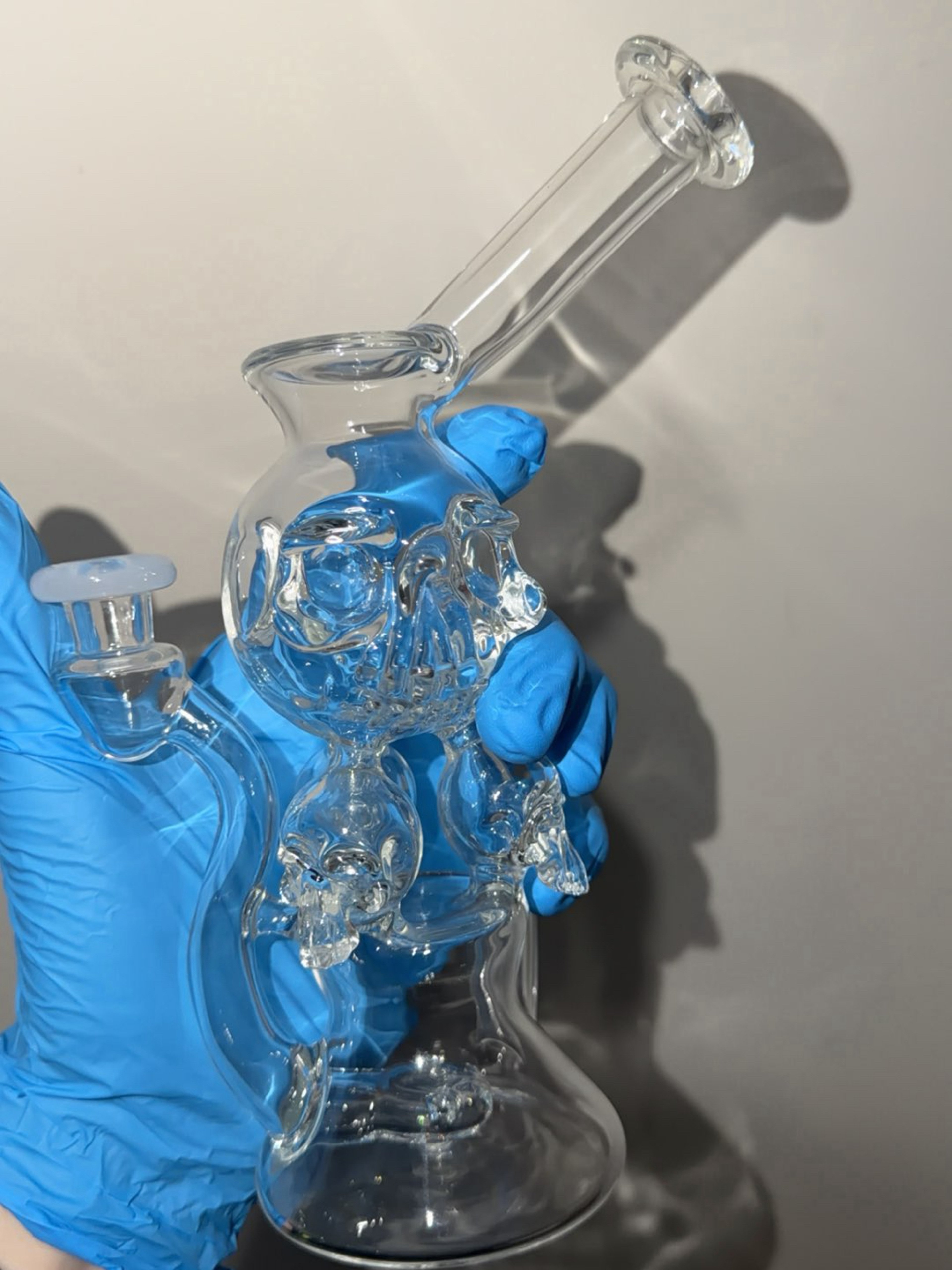 Preview pic of Weil glass