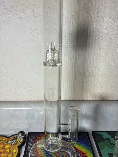 Preview pic of Sovereignty Glass 40X4 GLine