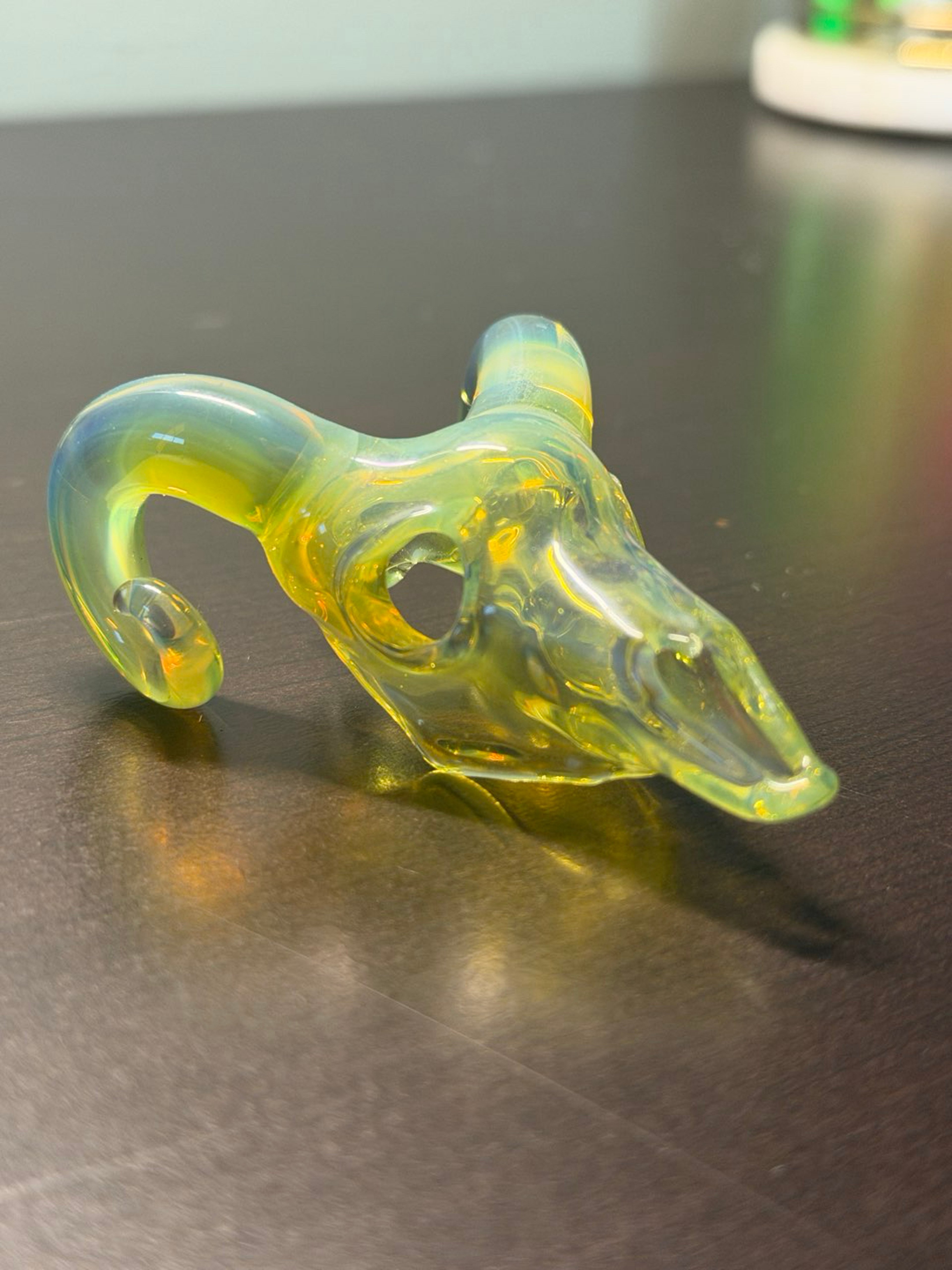 Buck Glass pendant image 0