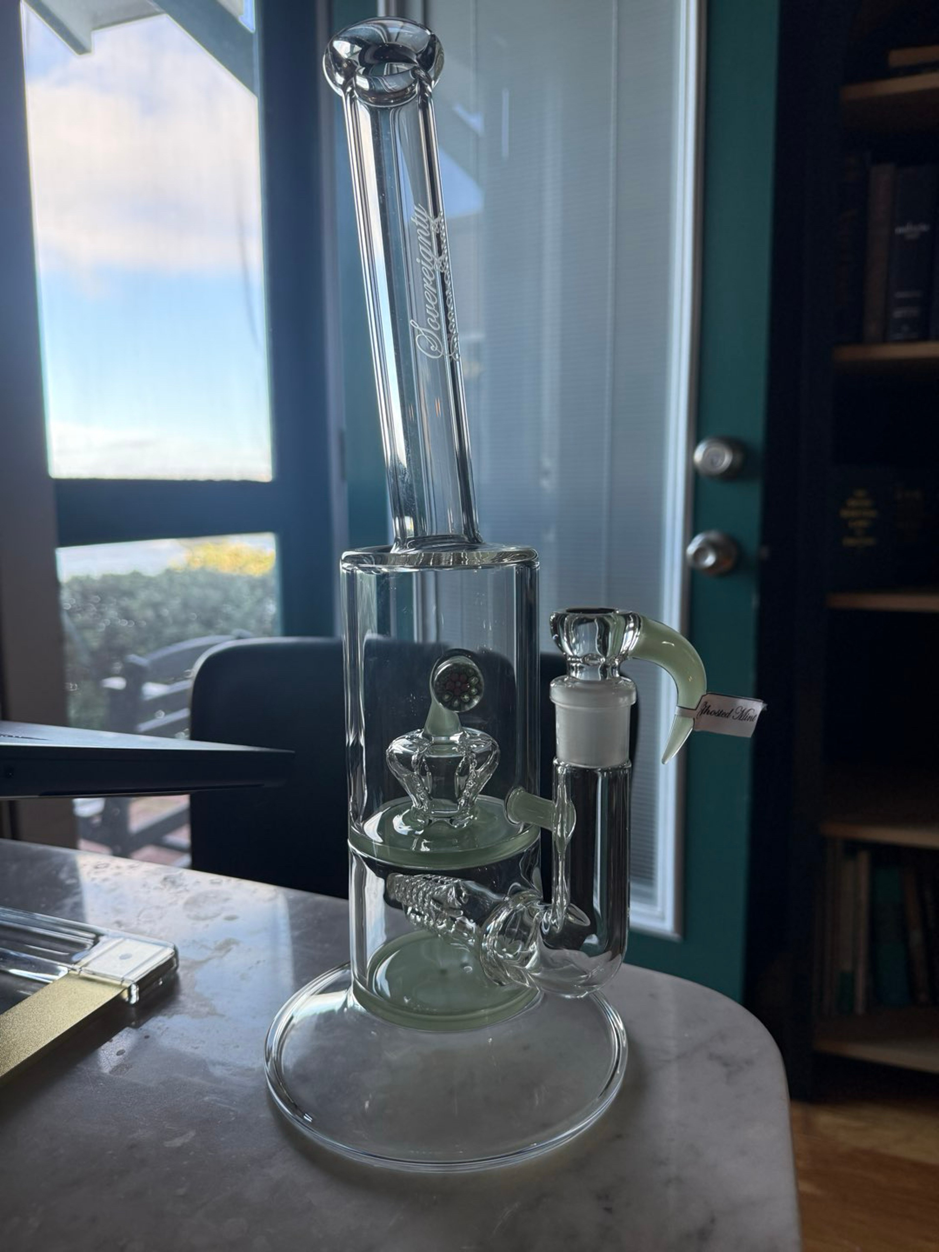 Preview pic of Sovereignty Bent Neck