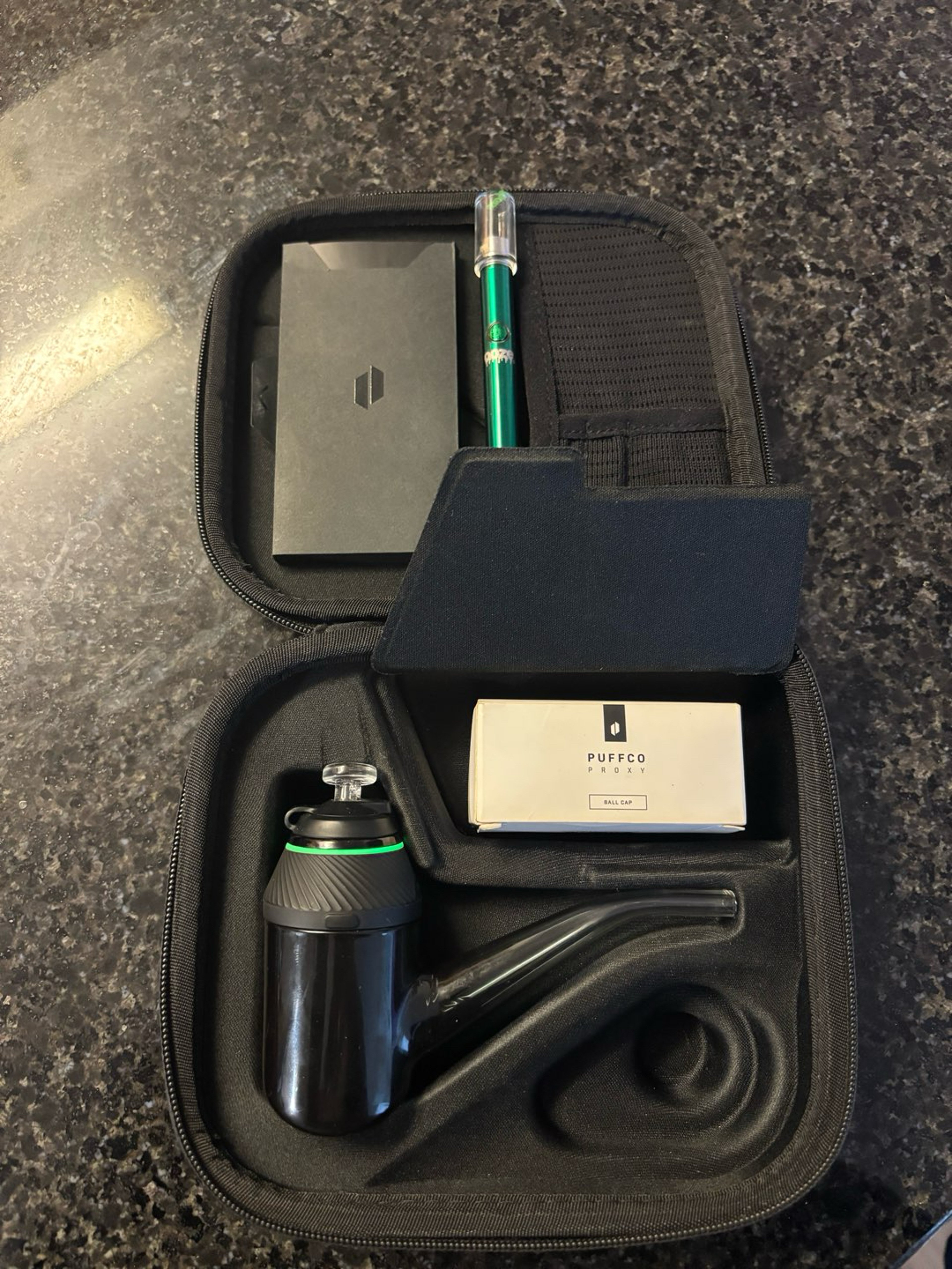 Preview pic of Puffco Proxy set with hot knife and ball cap