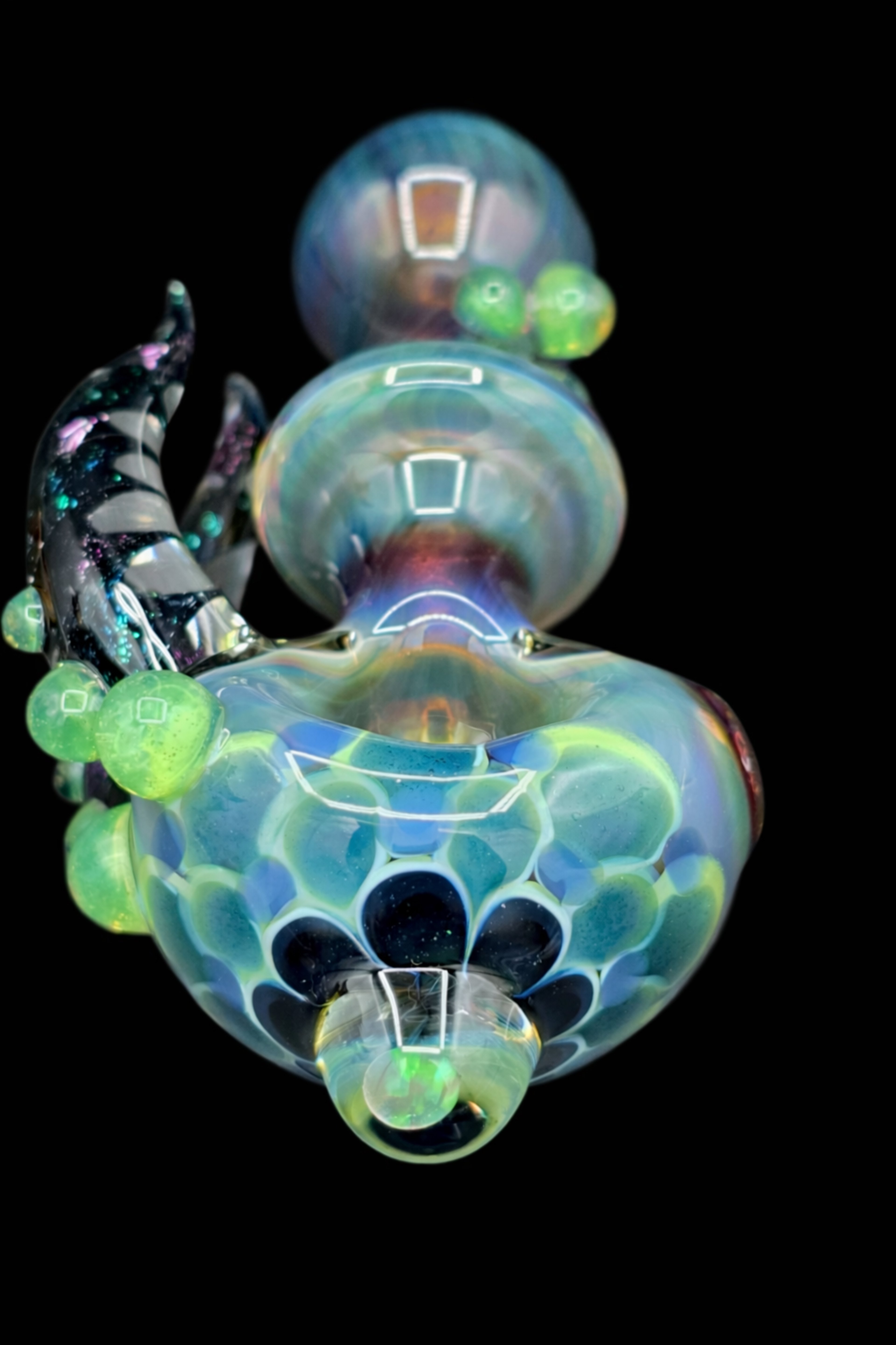 Preview pic of Alien Tech Dotstack Pipe With Horns