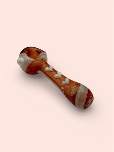 Preview pic of 4.5” Heart Handpipe (red & white)