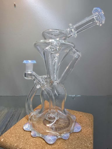 Preview pic of Hard-core toke x co_liicutz 90° faceted jrain moonstone accents and toes