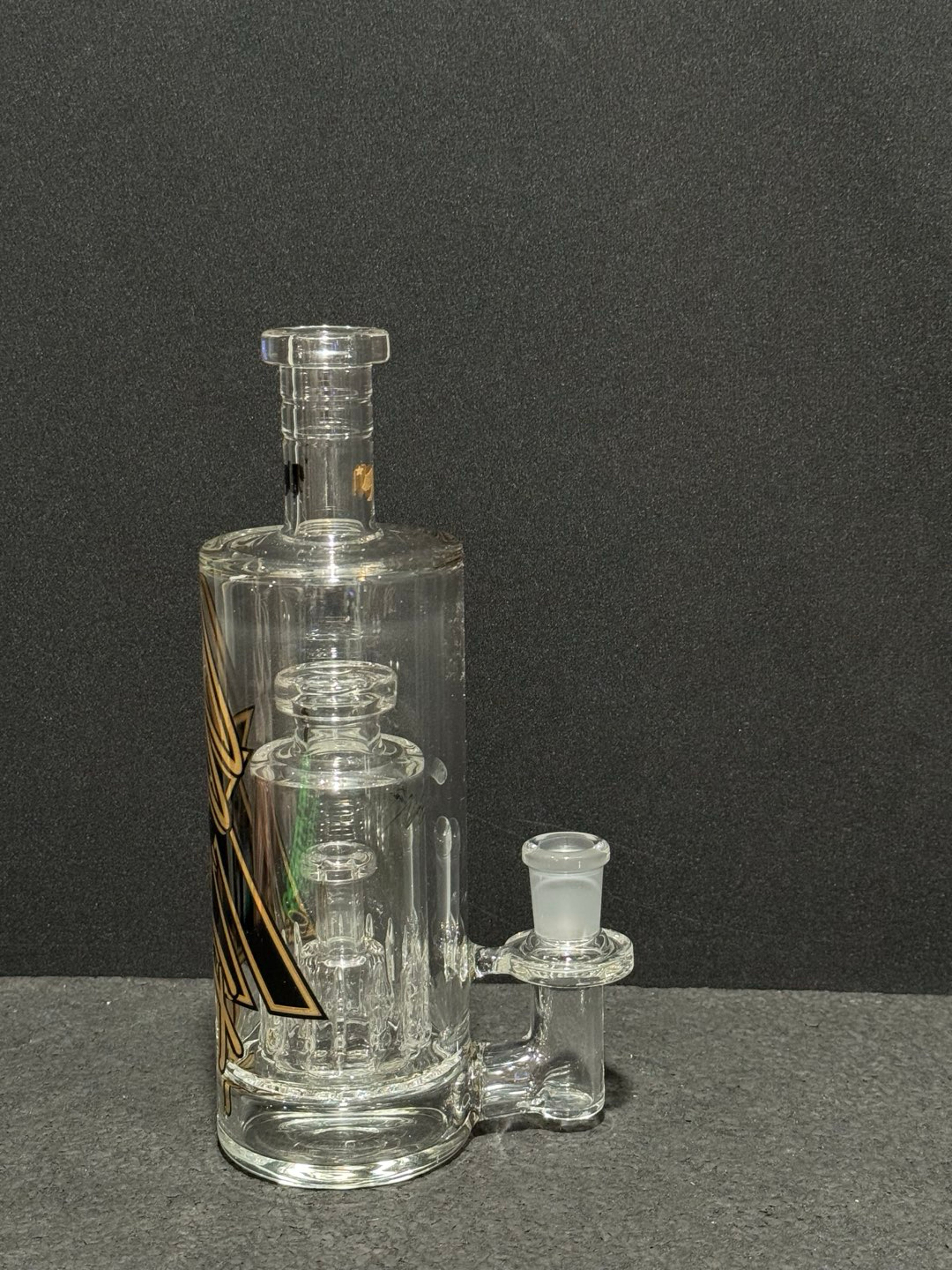 Mōltn gridded froth bottles image 0