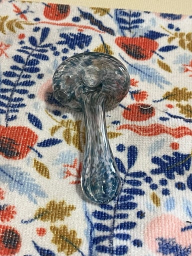 Preview pic of Small piece