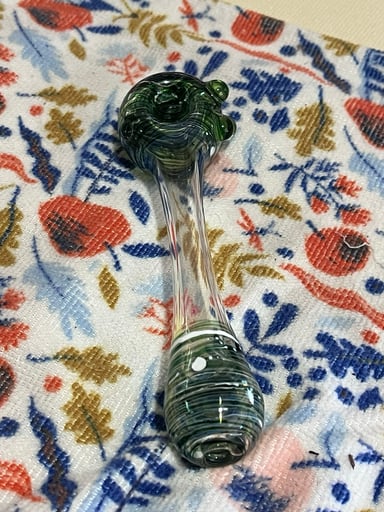 Preview pic of Pretty in green