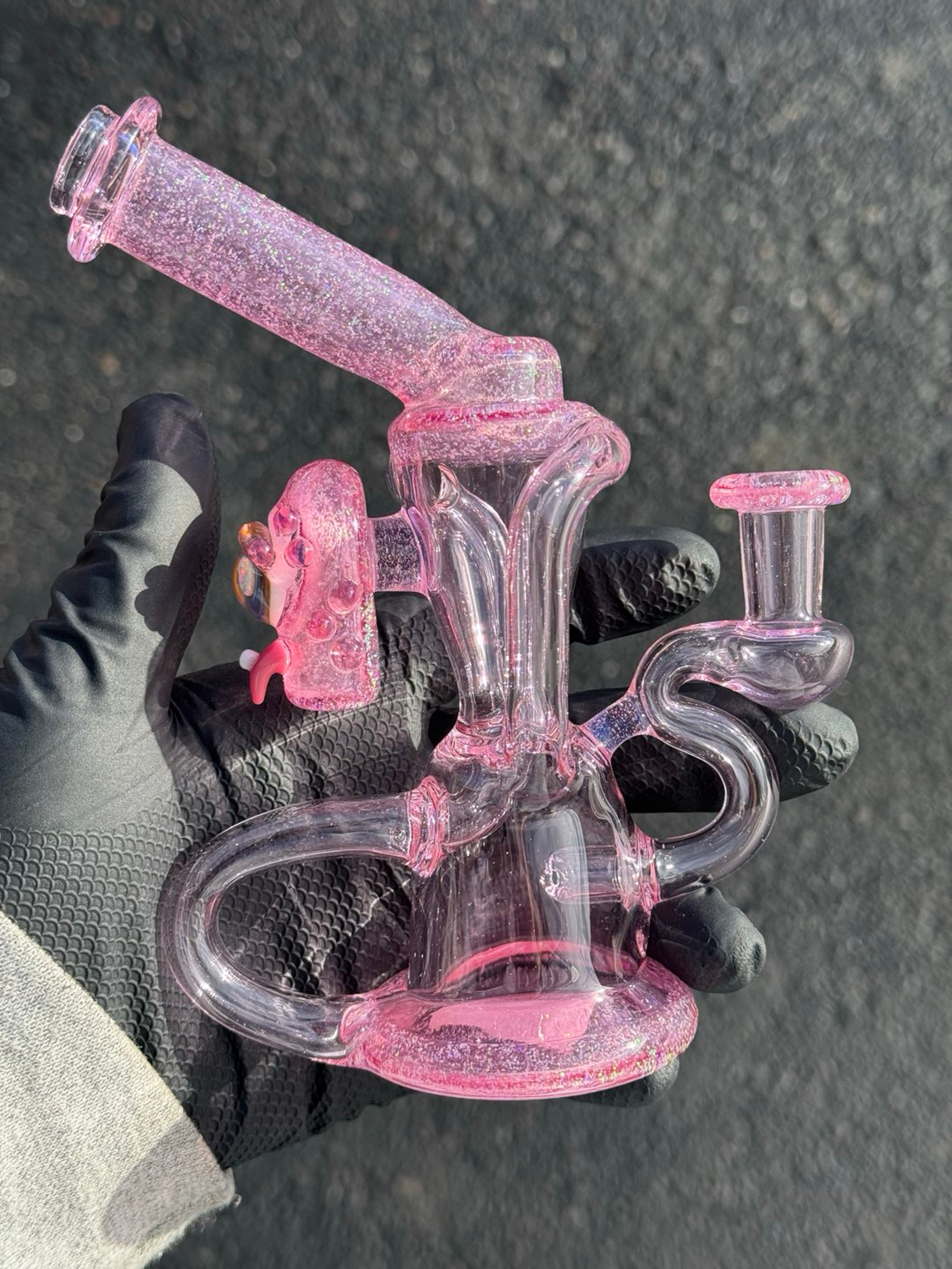 Preview pic of @fiskglass Recycler available for a great price 🤙