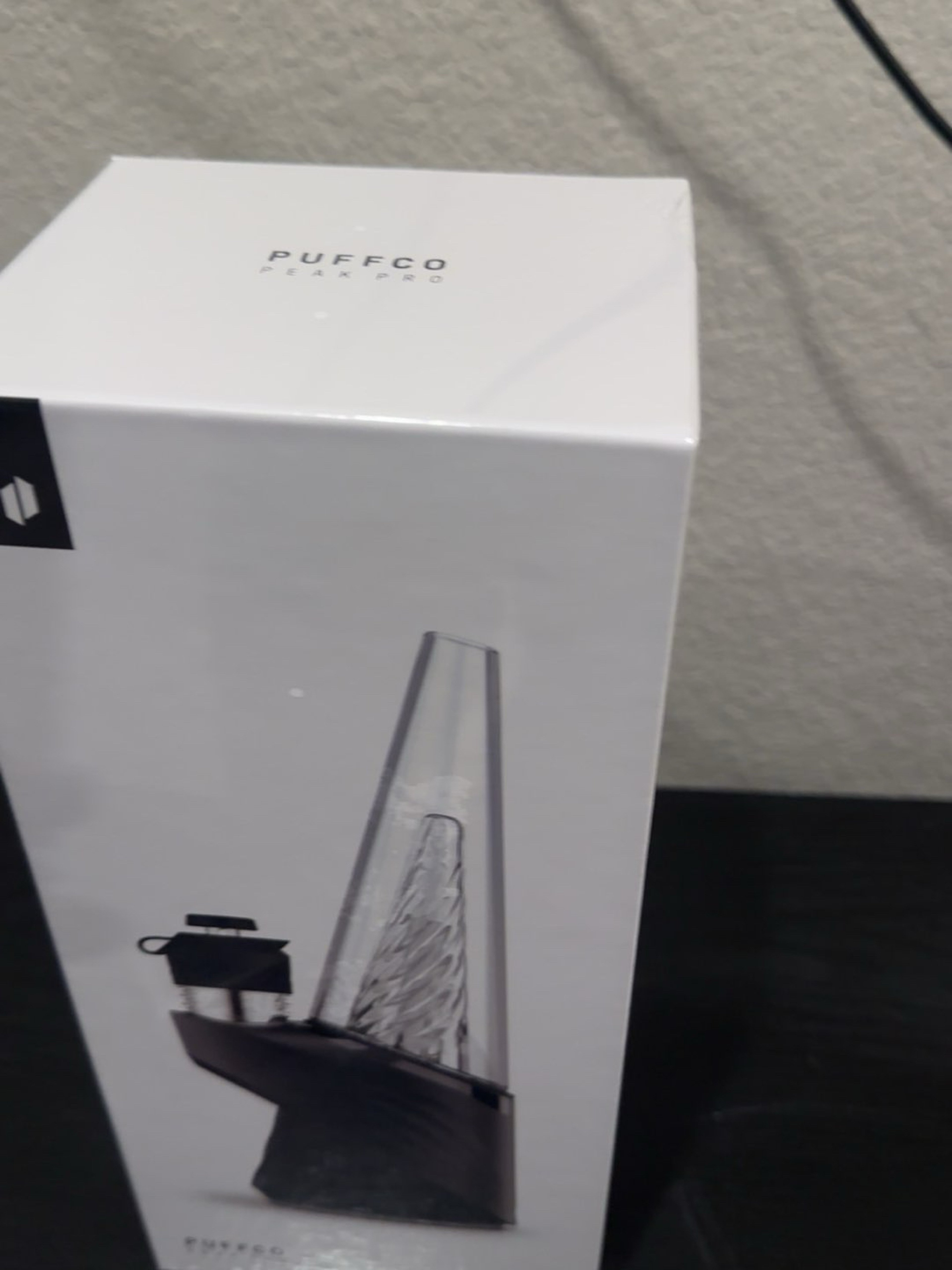 Preview pic of Puffco Brand New**