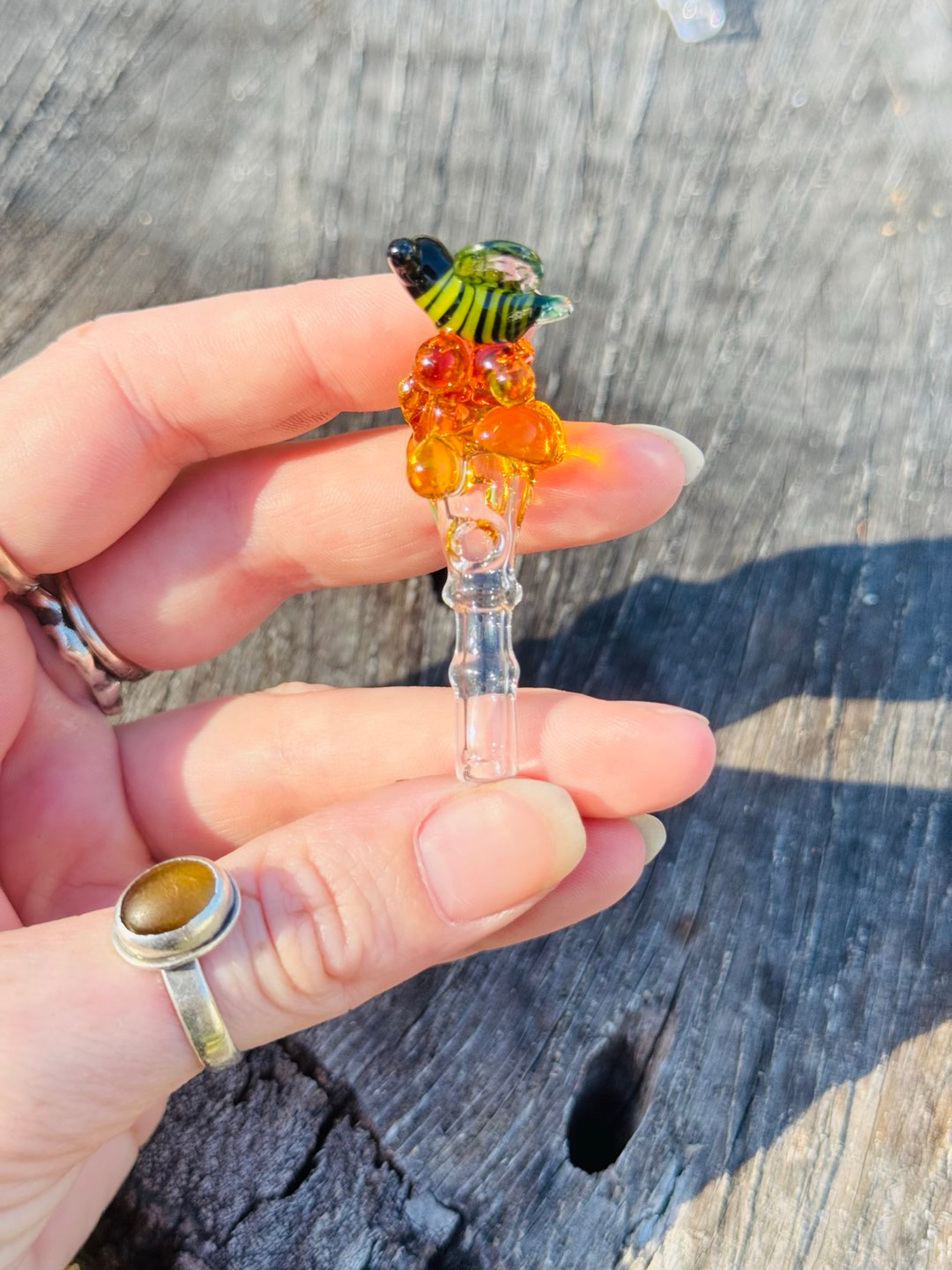 Preview pic of Bee with honey drips joystick 3DXL