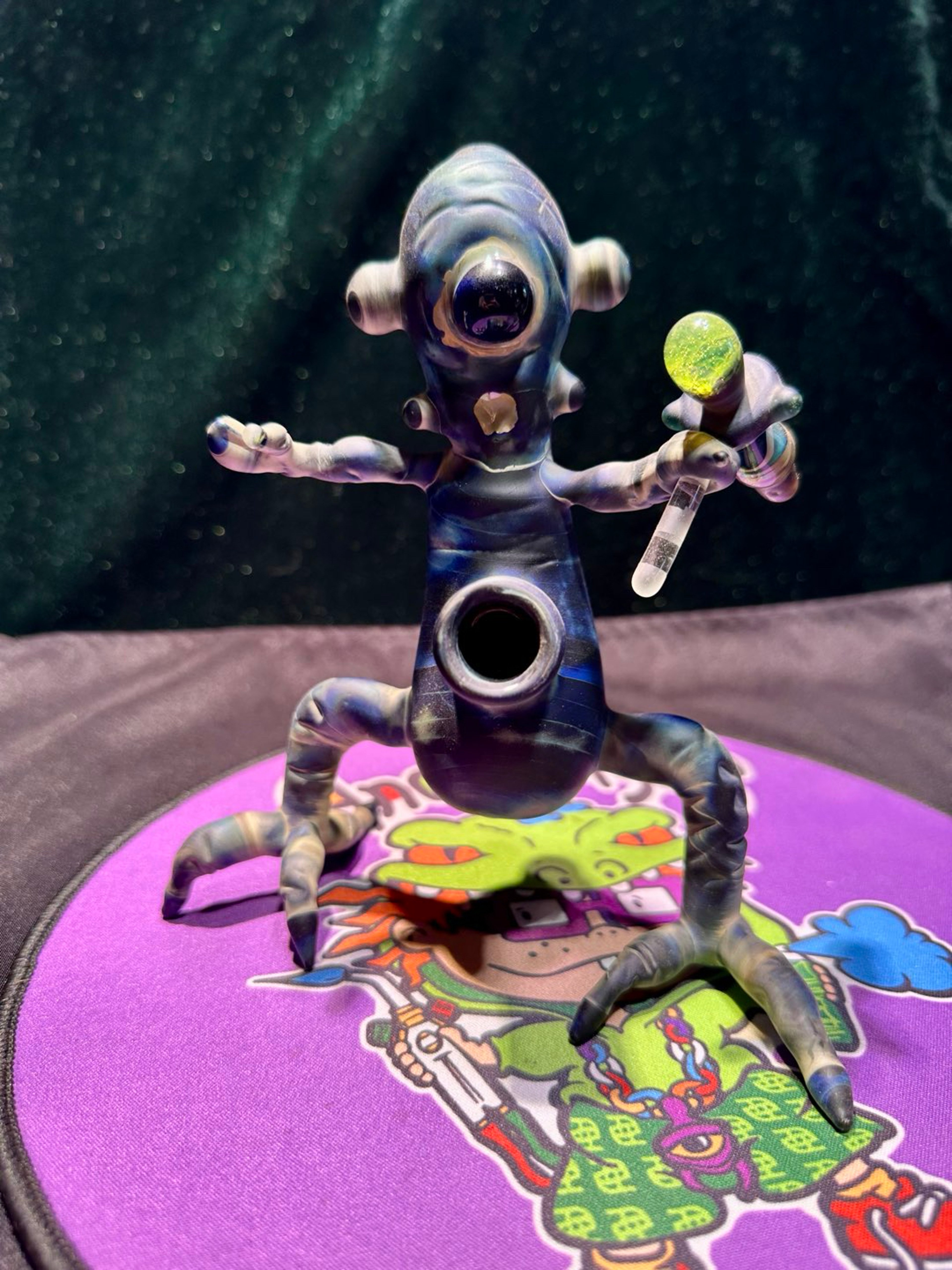 Preview pic of 2019 Anonamyss Forest Alien
