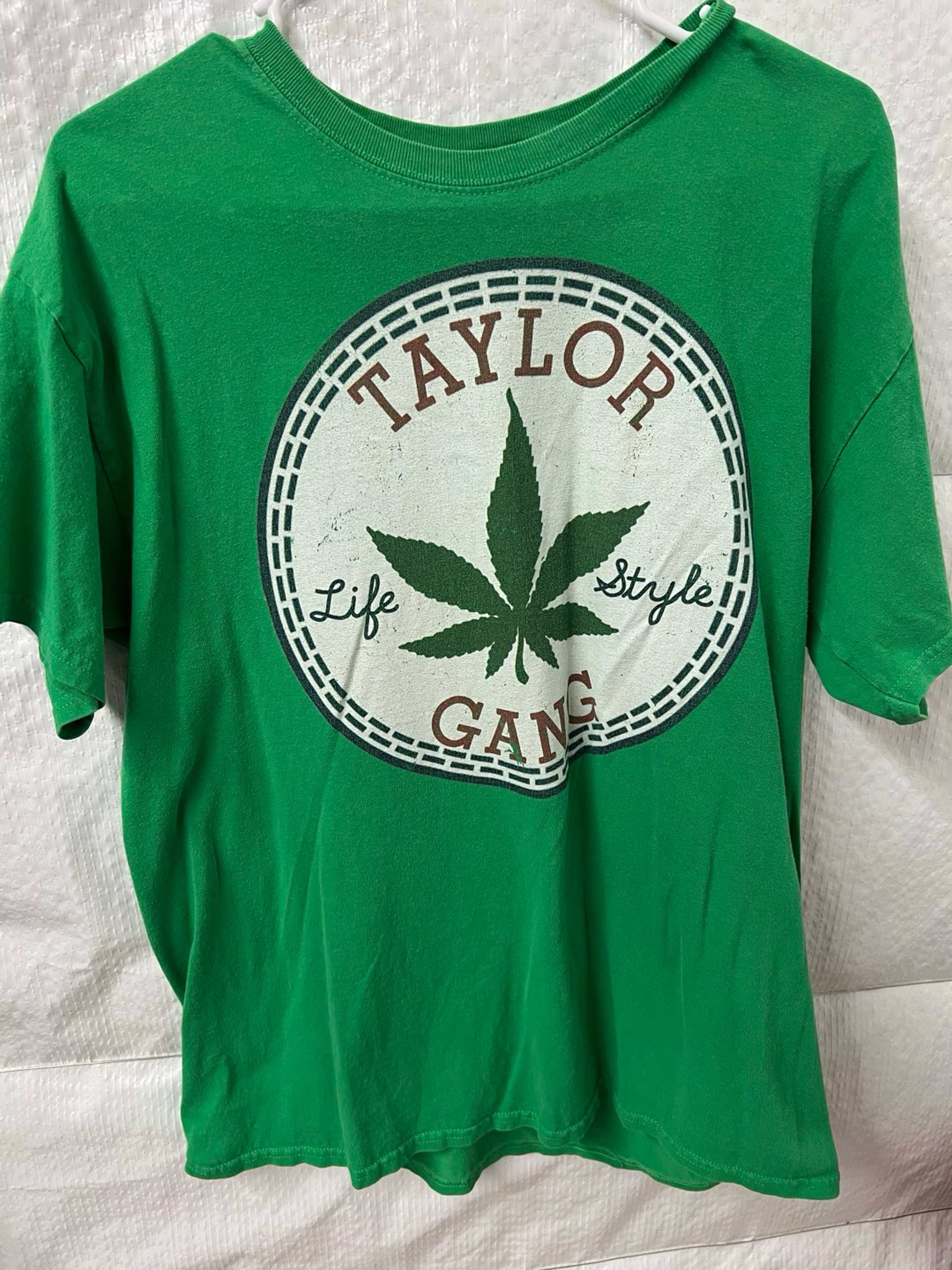 Preview pic of Wiz Khalifa Taylor Gang Large Shirt
