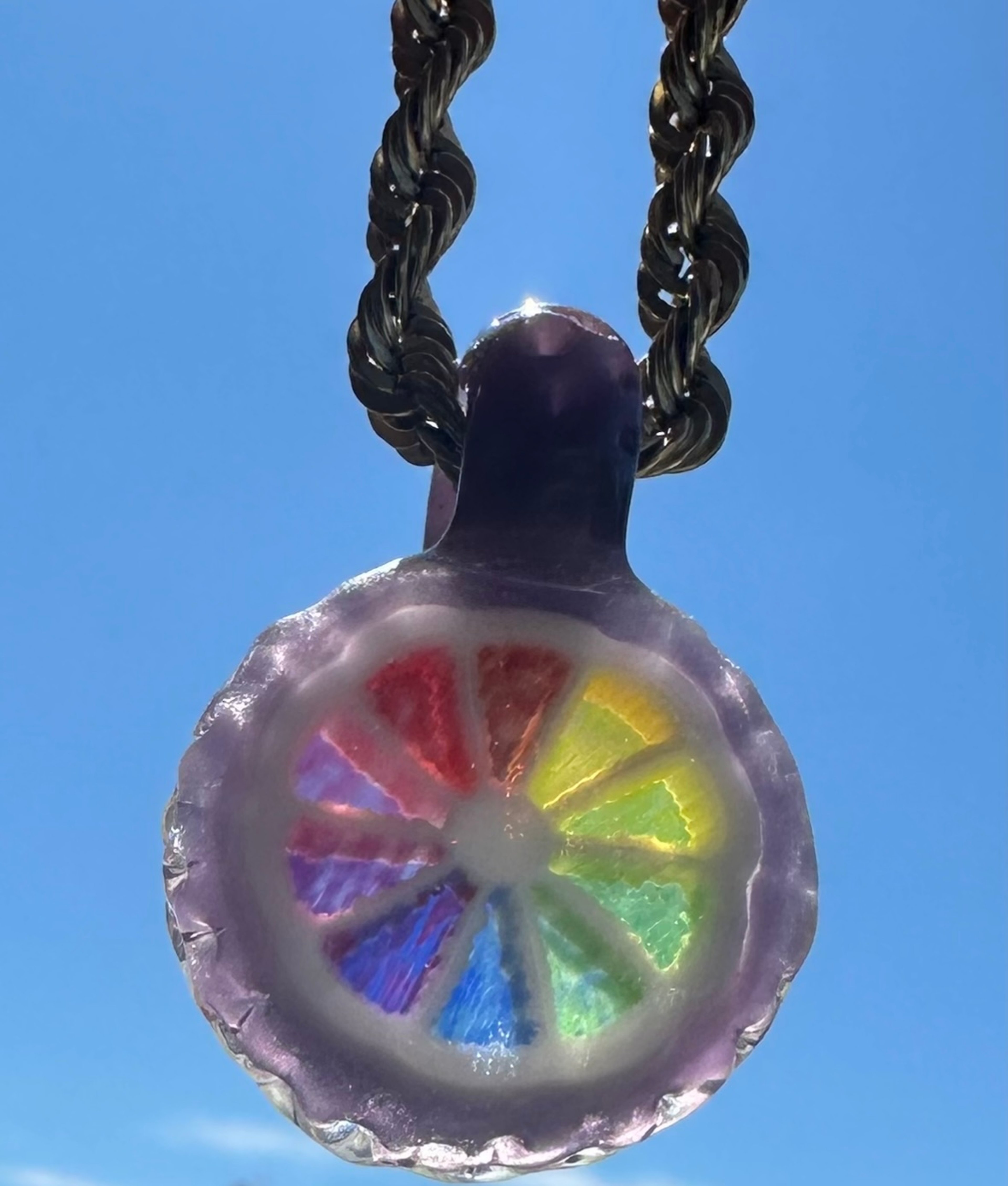 Lyons Pendant image 0