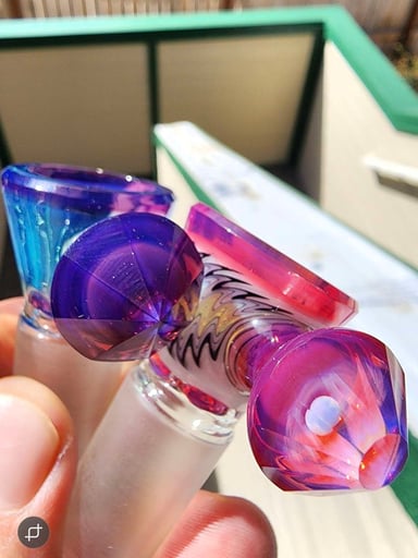 Preview pic of Captn cronic 3 hole slides faceted