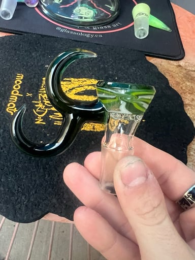 Preview pic of Green gumpy slide