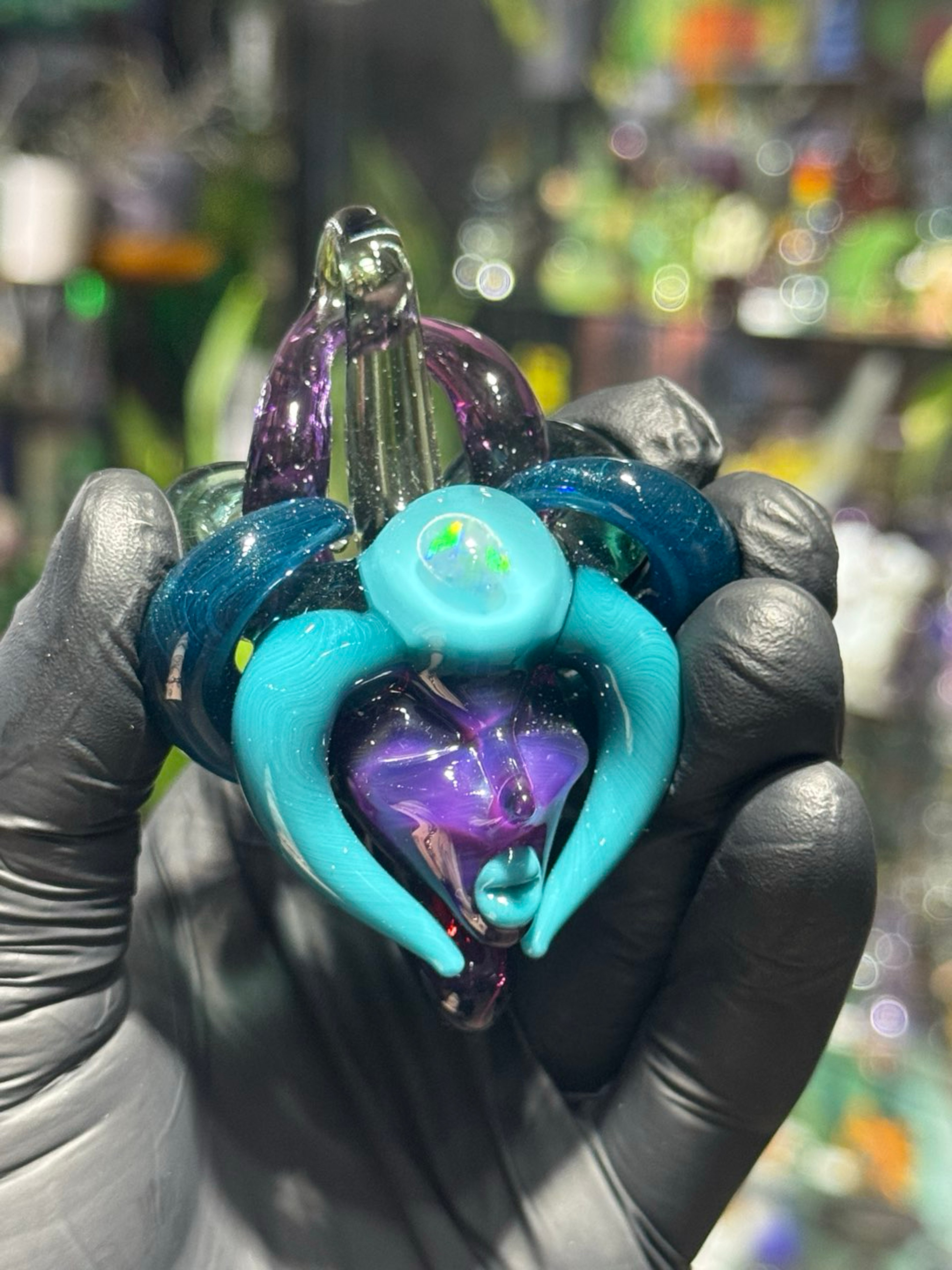 Preview pic of Laceface Pendant #149