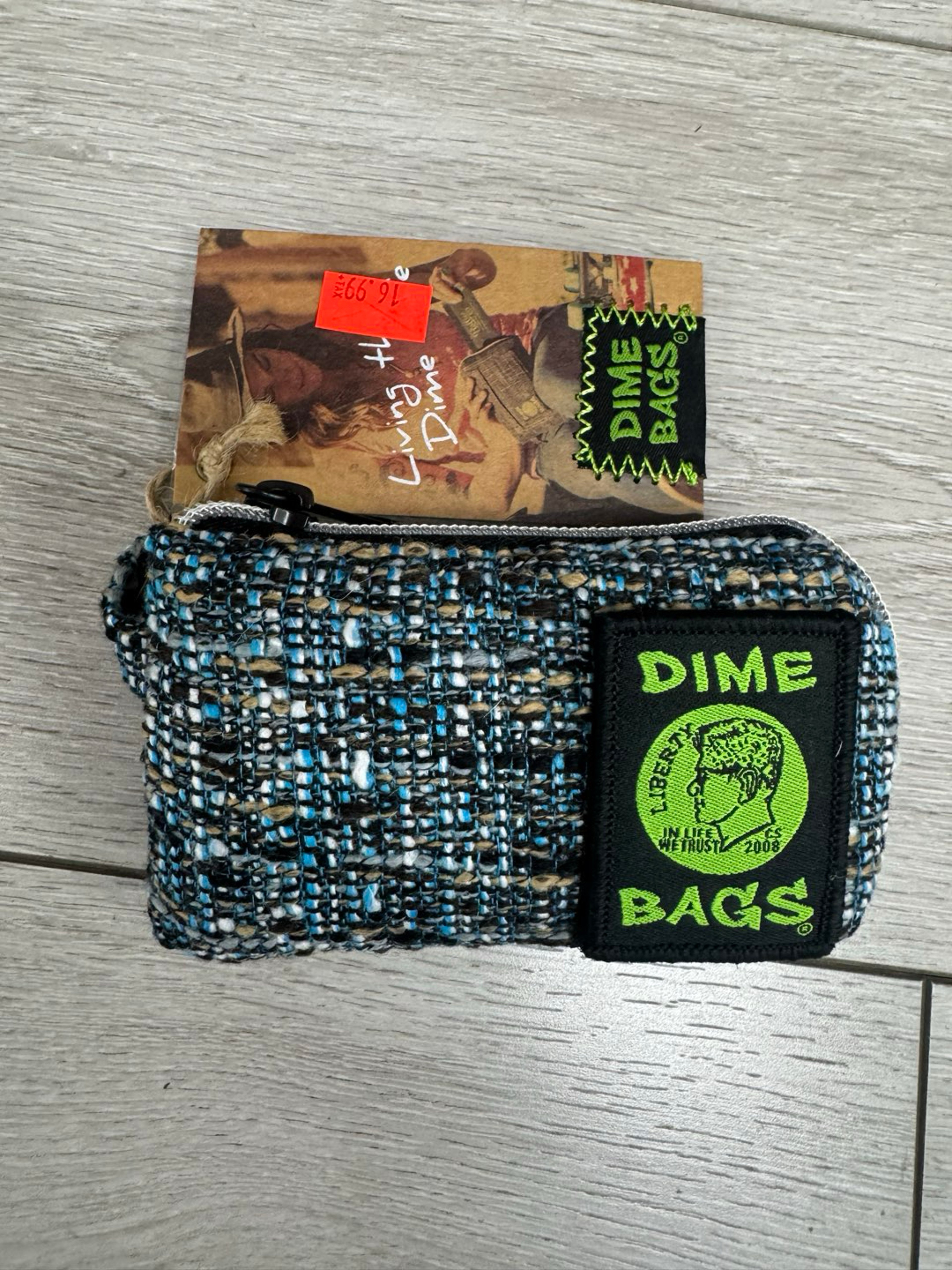 Preview pic of Dime bag all in one padded pouch 5” glass