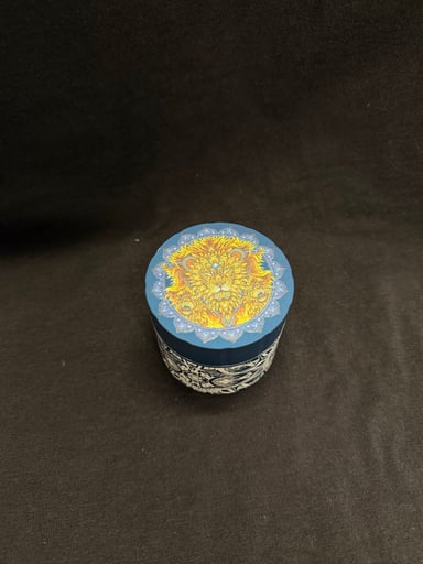 Preview pic of Cali Crusher Homegrown Phil Lewis Grinder