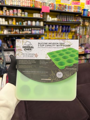 Preview pic of Silicone Tray with Lid