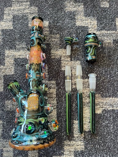 Preview pic of Talon Glass Tube Set