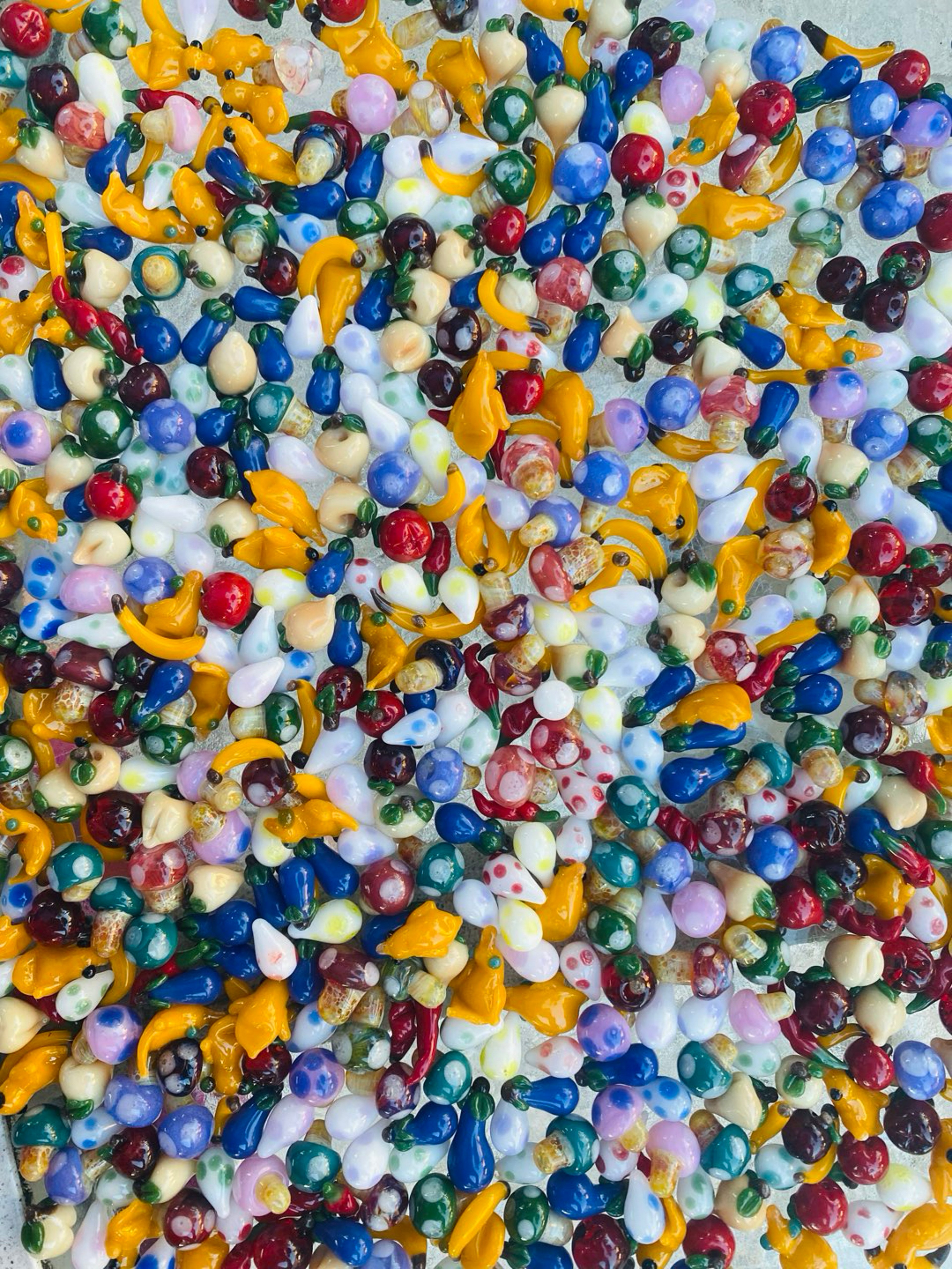 Preview pic of Custom Pearl ordered for mk7nick