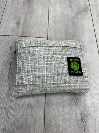 Preview pic of Dime bag padded pouch 10” silver