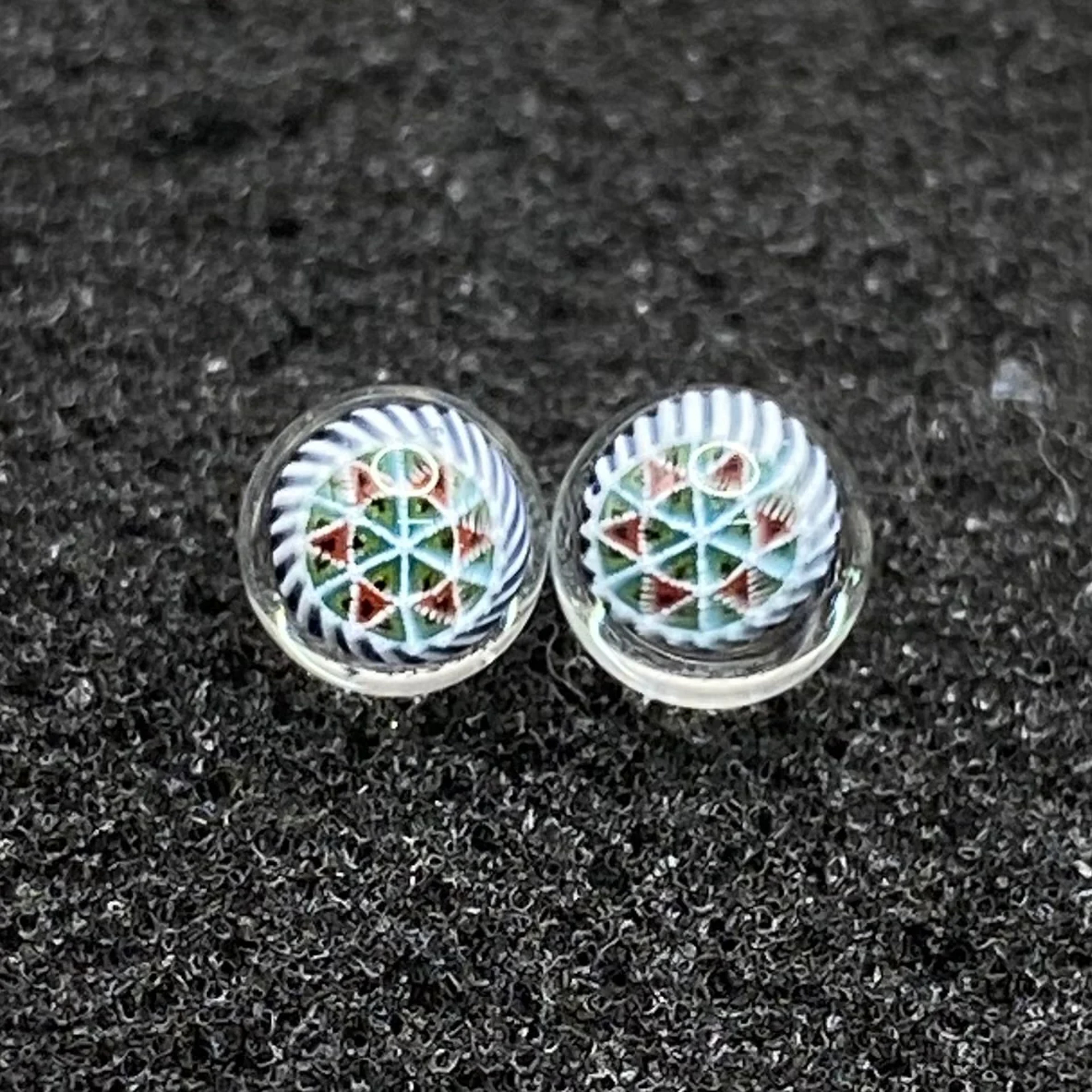 Artist Millie Terp Pearls by Steven H Glass – 2pc image 0