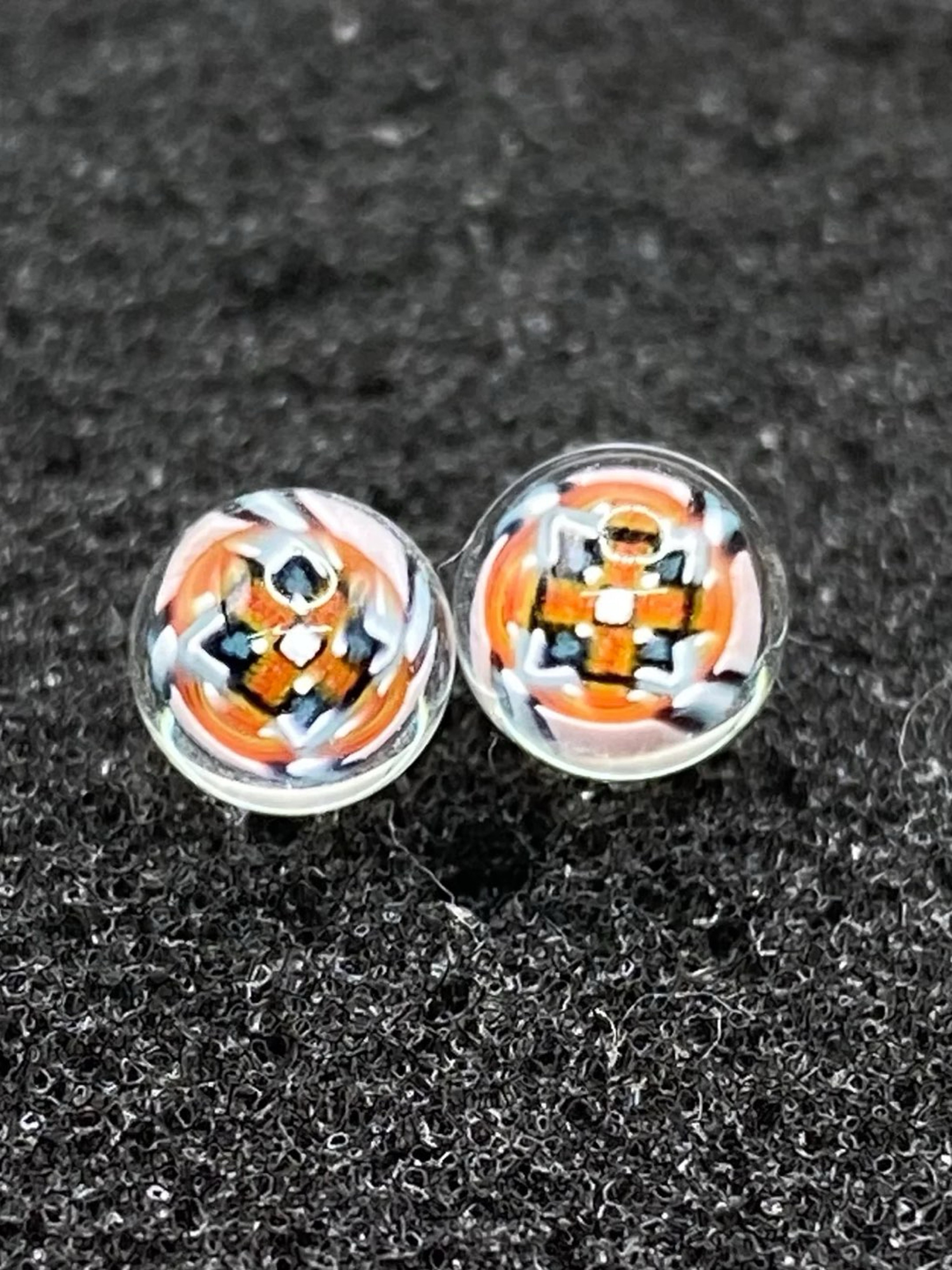 Artist Millie Terp Pearls by Steven H Glass – 2pc image 0